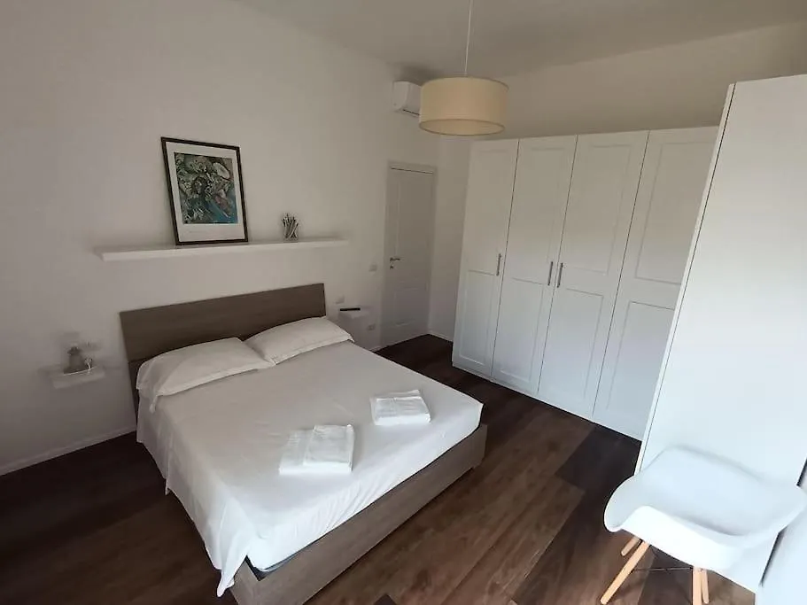 Isola Verde 2 Bedrooms Apartment فلورنس