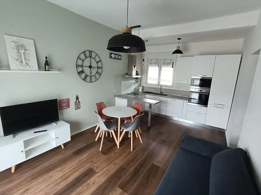 Isola Verde 2 Bedrooms Apartment فلورنس